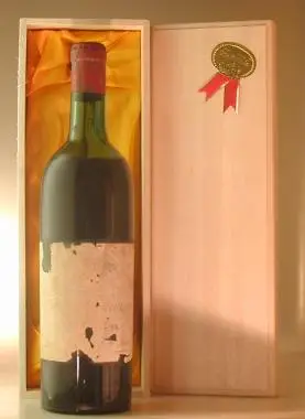 １９４７ Chateau Petit Faurie de Souchard 赤ワイン