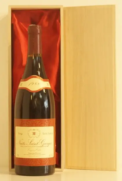 １９８８年 Ellia Eugene Nuits-St.-Georges 赤ワイン