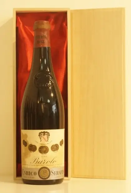 １９６２年 Riserva  Serafino Barolo（ラベルの状態をお確かめください） 赤ワイン