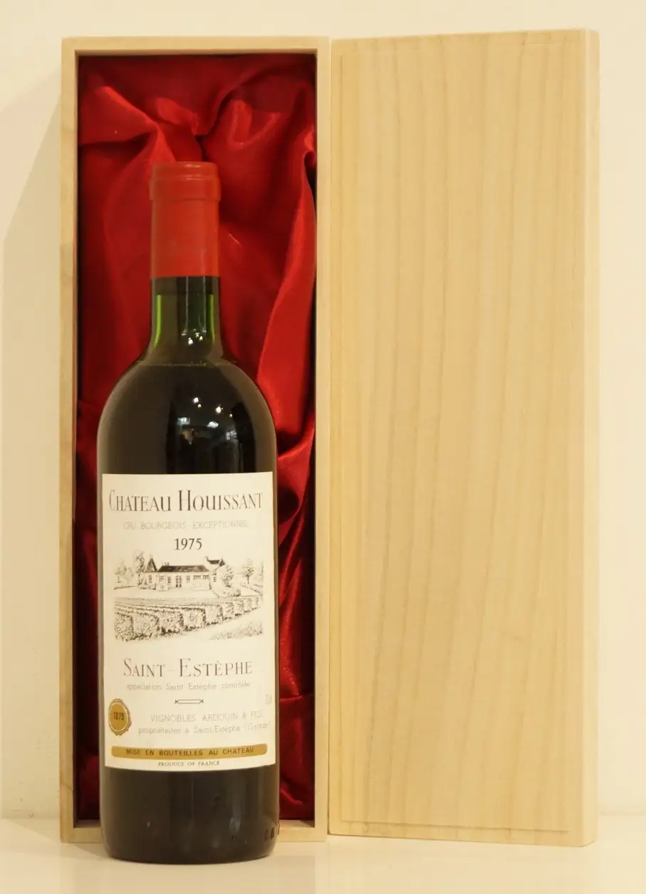 １９７５年 シャトー・ウイサン 赤ワイン