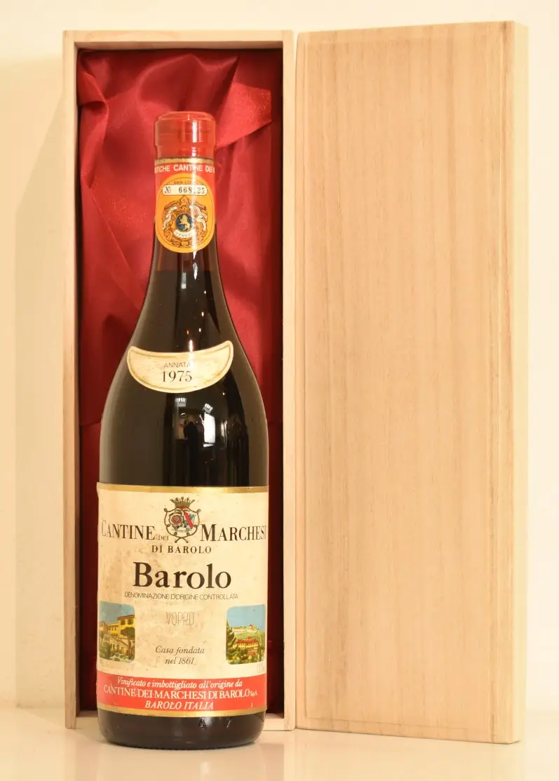 １９７５年 Cantine Marchesi di Barolo Barolo 750ml  赤ワイン