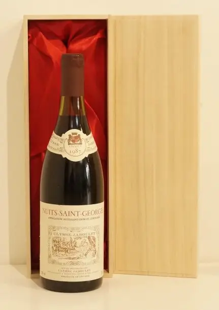 １９８７年 Nuits Saint Georges Ulysse Jaboulet Rouge 赤ワイン