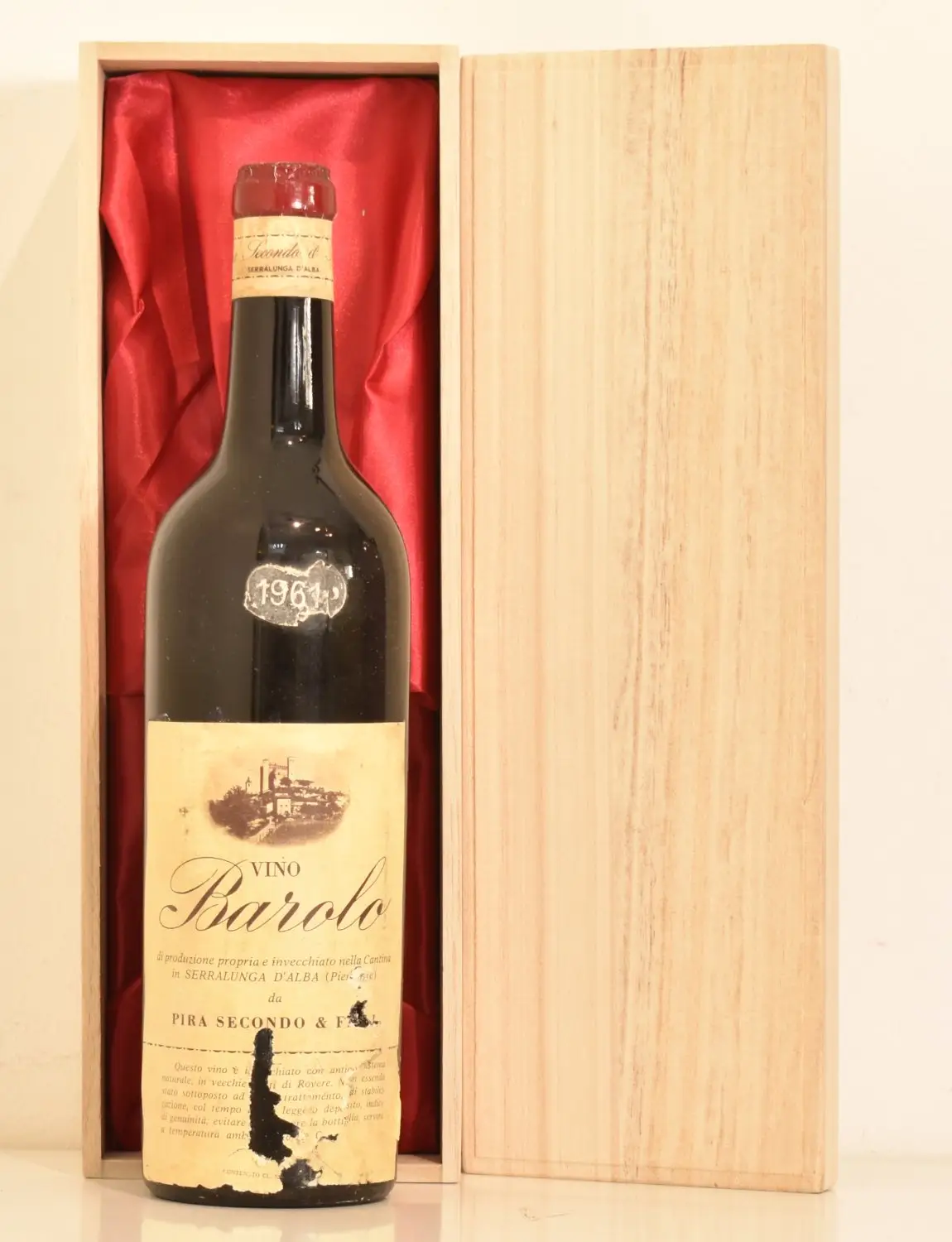 １９６１年 Pira Secondo & Figli Barolo（ラベルの状態をお確かめください） 赤ワイン